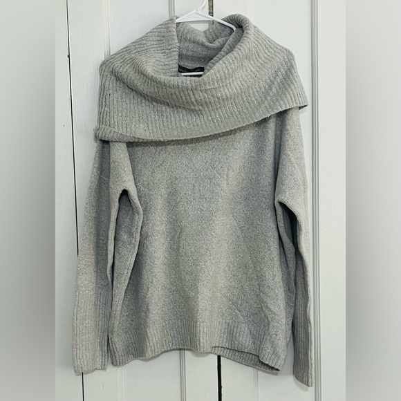 French Connection FLOSSY OFF SHOULDER JUMPER Sweater - Picture 2 of 4